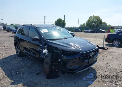 2023 Ford Escape St-Line from USA, damaged, VIN 1FMCU9MN6PUB13686